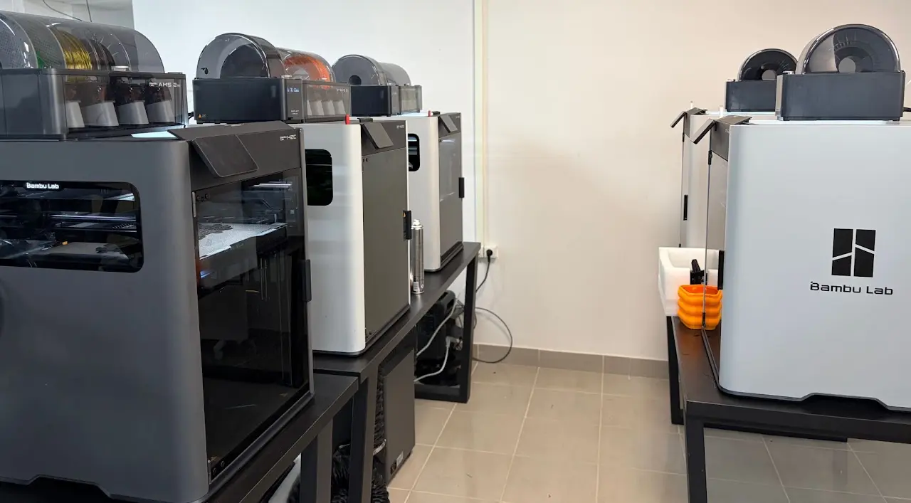 Виробнича 3D-ферма DreamPrintLab UA у Миколаєві